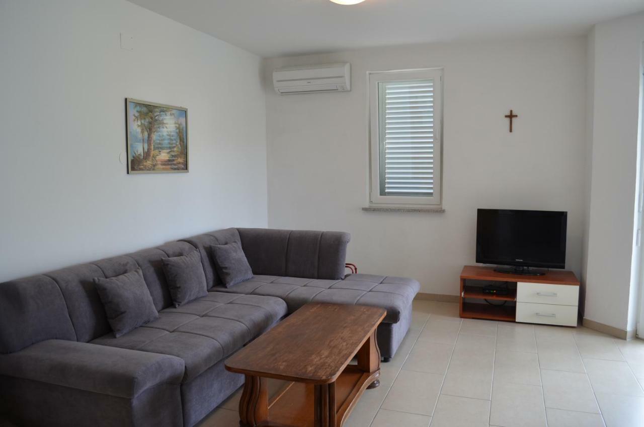 Apartments Buljan บัชกา ภายนอก รูปภาพ