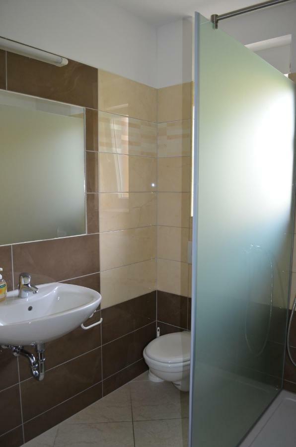 Apartments Buljan บัชกา ภายนอก รูปภาพ