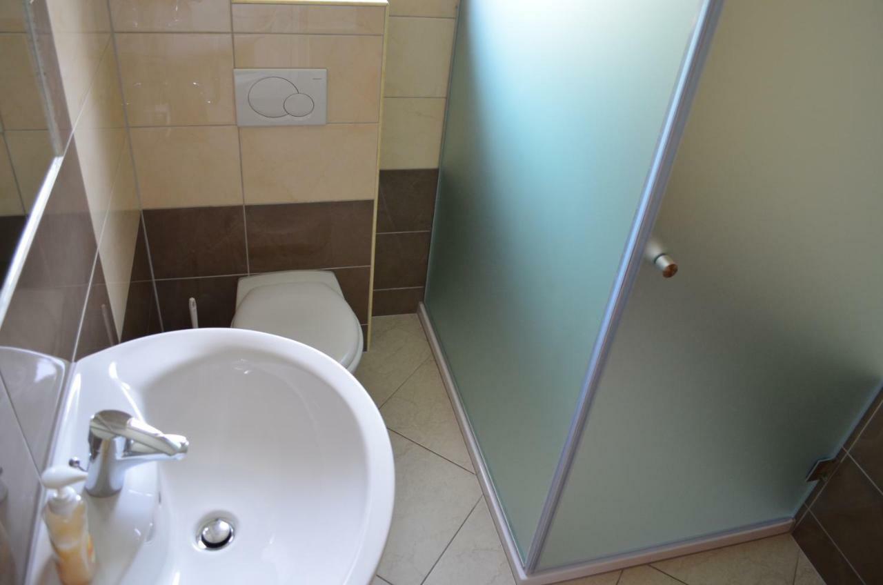 Apartments Buljan บัชกา ภายนอก รูปภาพ